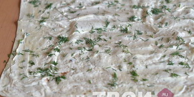 рулет из лаваша с семгой