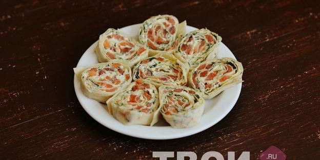 рулет из лаваша с семгой