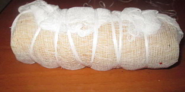 рулет из сала с курицей и черносливом