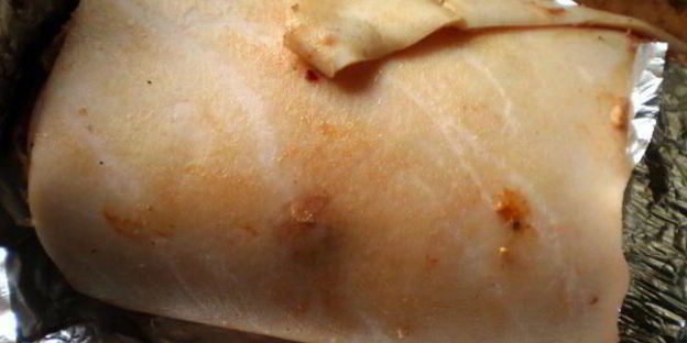 рулет с мясом и яблоками