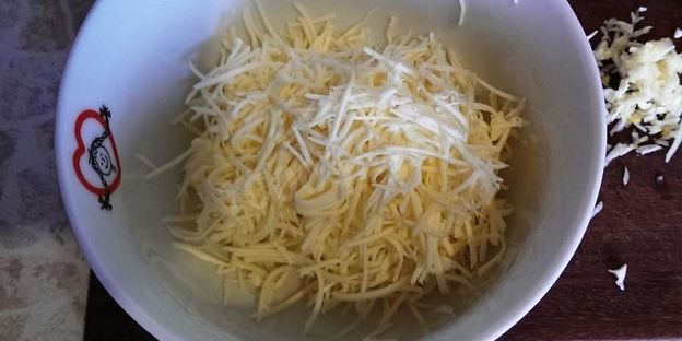 рулетики из кабачков с сыром и чесноком быстро и вкусно