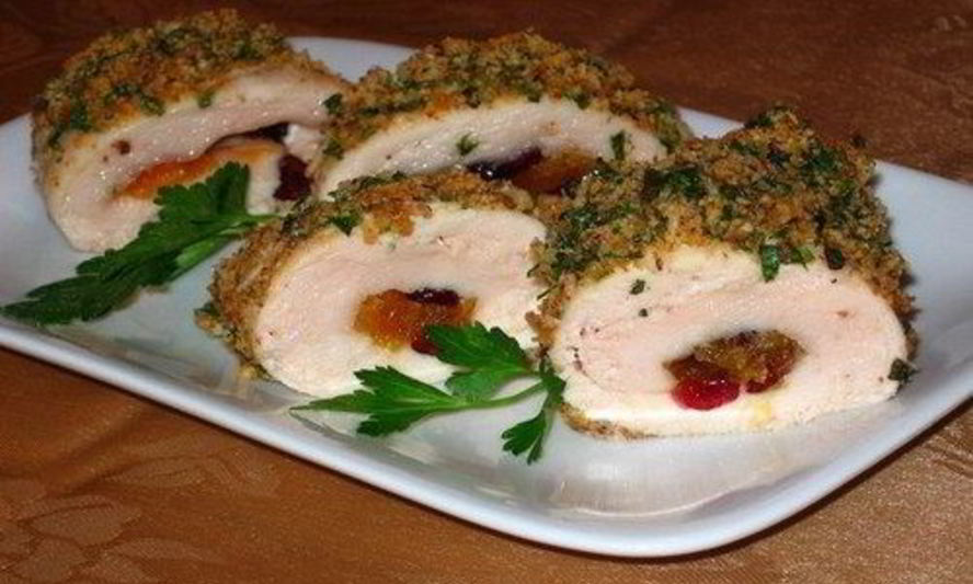 Рецепт рулетиков из куриного филе в панировке