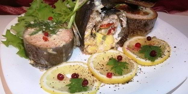 рулетики из рыбы с начинкой