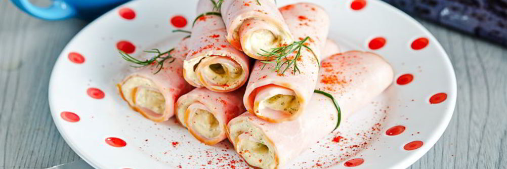 Рулетики из ветчины с творогом