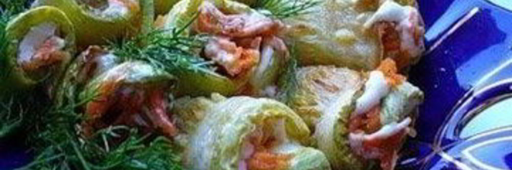 Рулетики из жареных кабачков