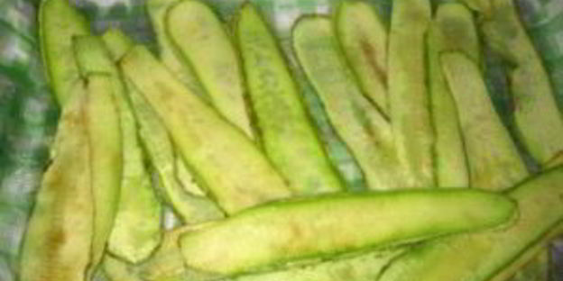 рулетики из жареных кабачков