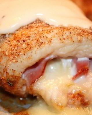 Рулетики Кордон Блю со сливочным соусом