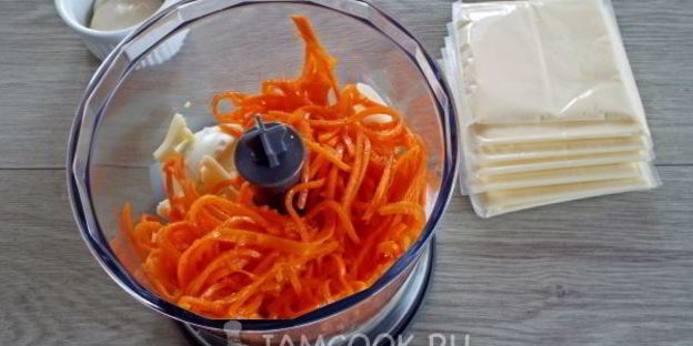 сырные рулетики с пикантной начинкой