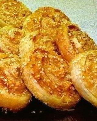 Закусочные куриные рулетики с кунжутом