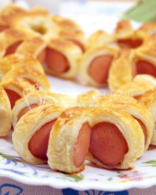 Сосиски в тесте Цветочки