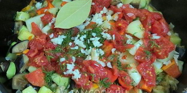 соте из кабачков и баклажанов