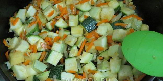 соте из кабачков и баклажанов