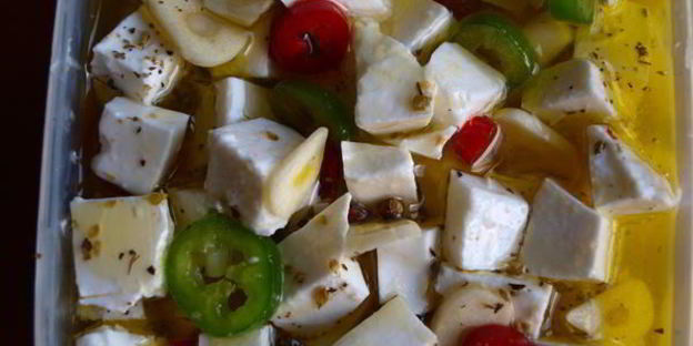 сыр маринованный