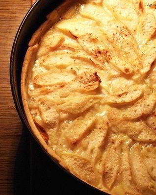 Грушевый тарт с мятной заливкой