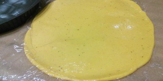 картофельный тарт на тыквенном тесте