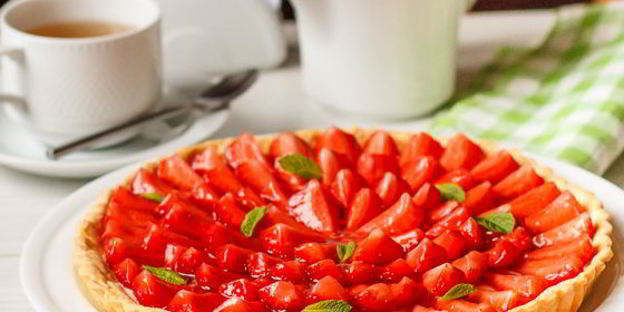 клубничный тарт с заварным кремом