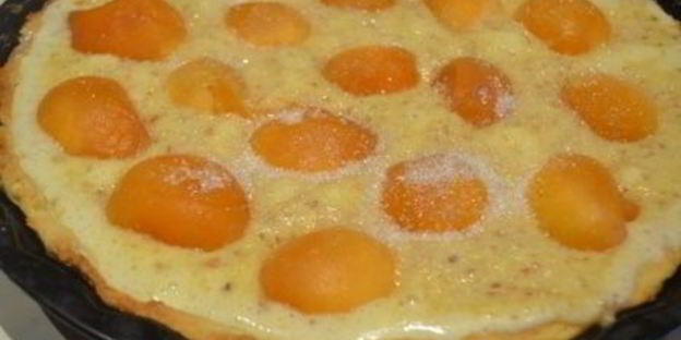 тарт с абрикосовым фражипаном