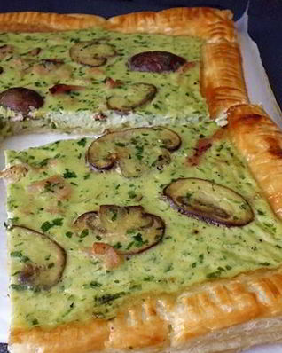 Тарт с грибами и ветчиной