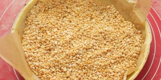 тарт с ревенем и миндальным кремом