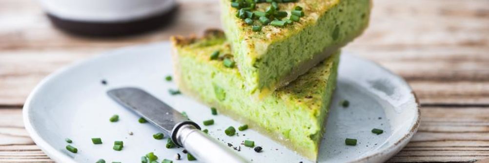 Тарт со сметаной и зеленым луком