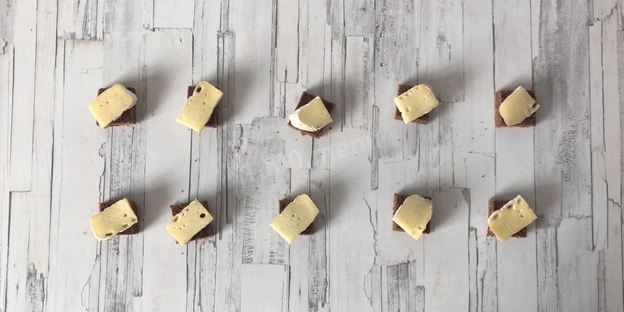 тартинки с виноградом