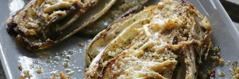 Цикорий, запеченный с сыром