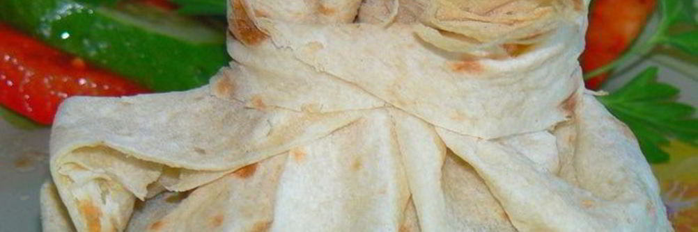 Узелок с куриными желудочками и баклажанами