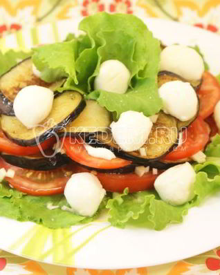 Закуска из баклажан с моцареллой