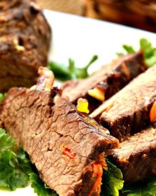 Закуска из говядины в рукаве