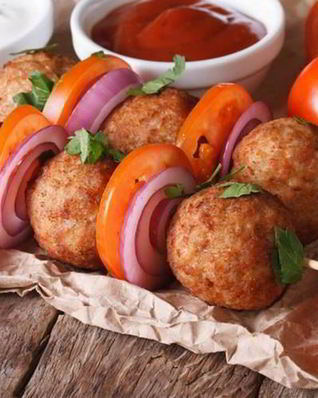 Закуска из говяжьих шариков с овощами