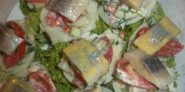 закуска из картофеля с селедкой