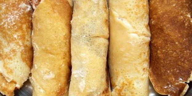 заливная баница с творогом и курагой